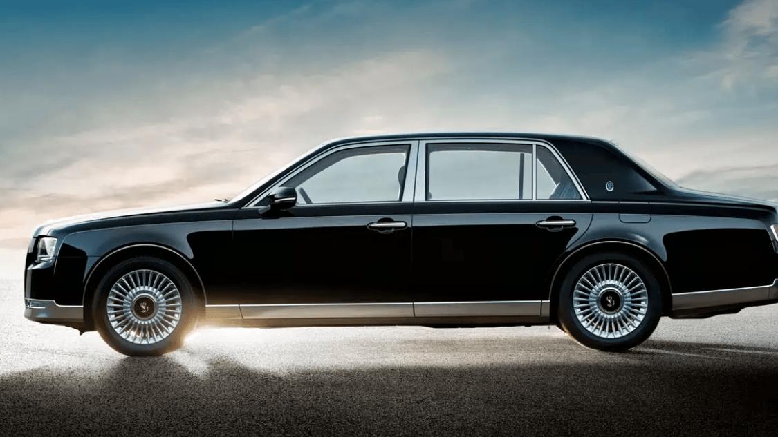 V8混动/标配丰田Safety Sense套件 新款丰田Century世纪官图发布