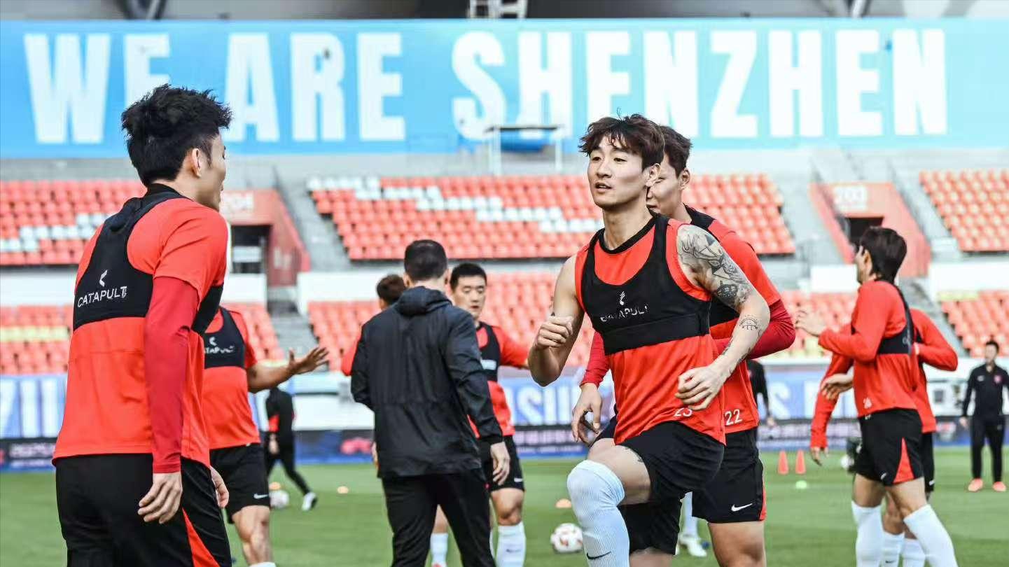 蓉城辜负泰山！送人又送分，川媒：双线，都亏欠泰山