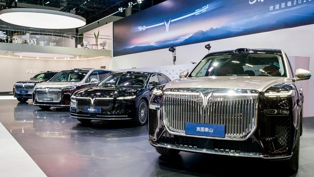 向西方豪华霸权发起冲击，岚图梦想家山河上市