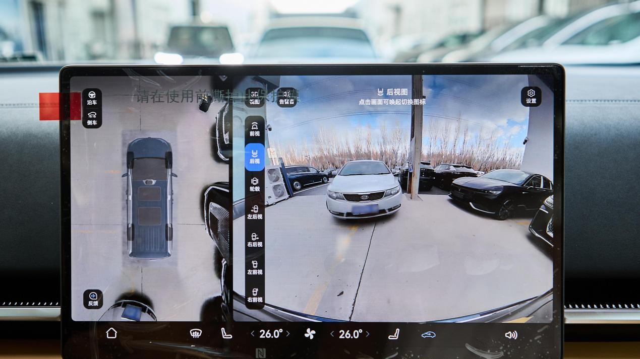 实力抗衡丰田埃尔法！这款国产MPV实力不凡，看完配置心动吗？