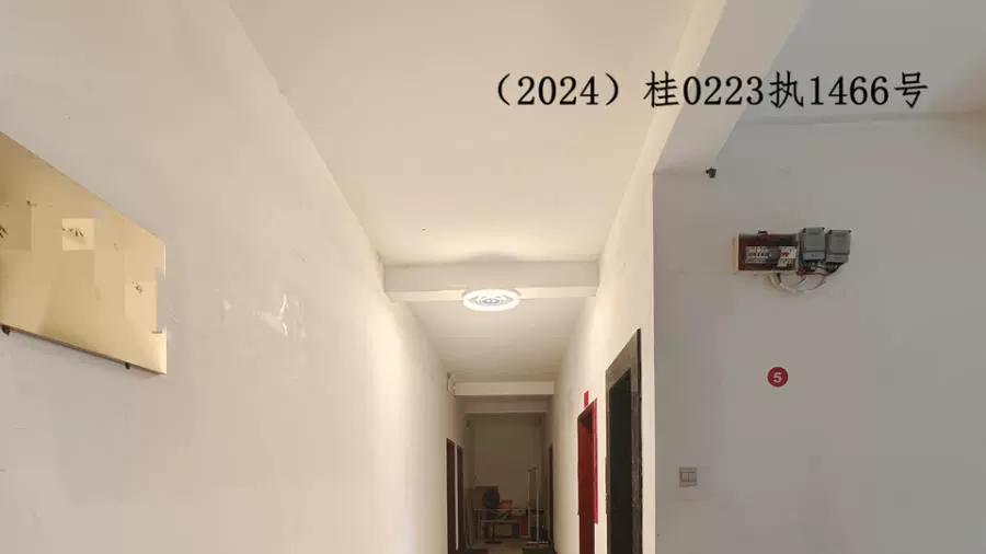 赚翻了！柳州市鹿寨一栋1430㎡天地楼拍卖，被人435万就拍下
