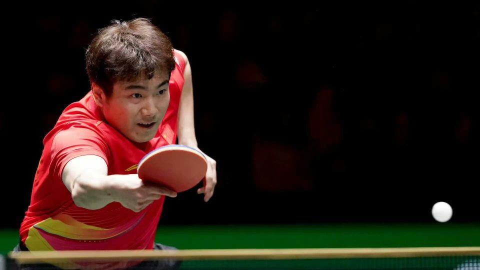 1-2！乒乓球混团世界杯：国乒主力遭遇首败，梁靖崑浪费10-6赛点