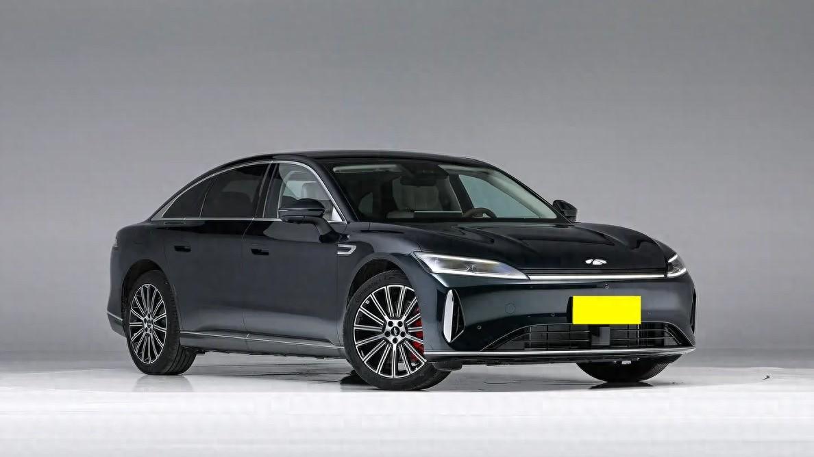 又是新的设计语言！奇瑞风云T9L亮相，大家怎么看？