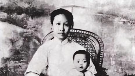 日军严禁公开的照片，赵一曼刚被折磨完，他们为炫耀拍下这张照片