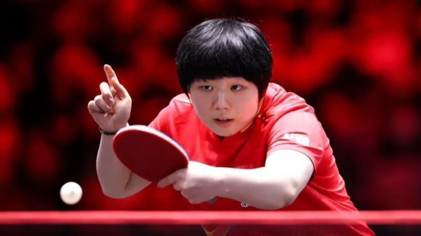 蒯曼3-0横扫肖瑶茜，八强中国独揽五席