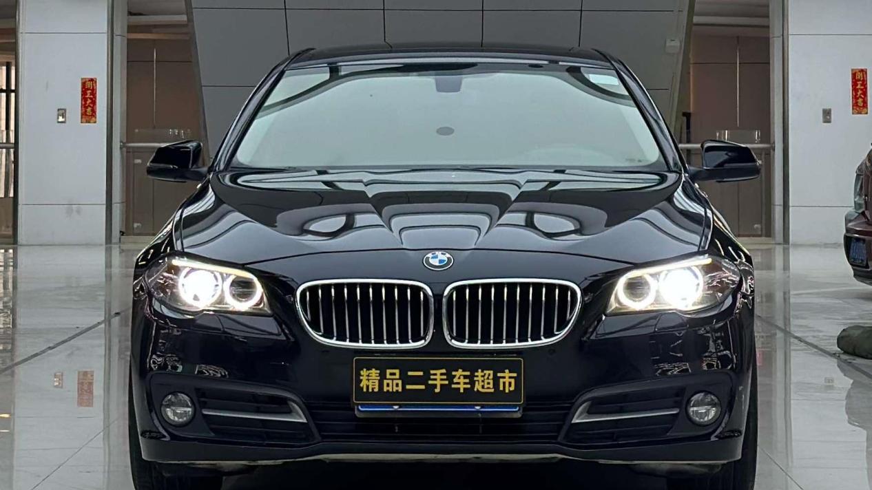 10万出头体验宝马操控，2014款525Li适合家用代步吗？