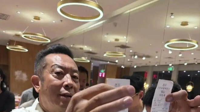 西贝错过了“罗永浩套餐”的更优解