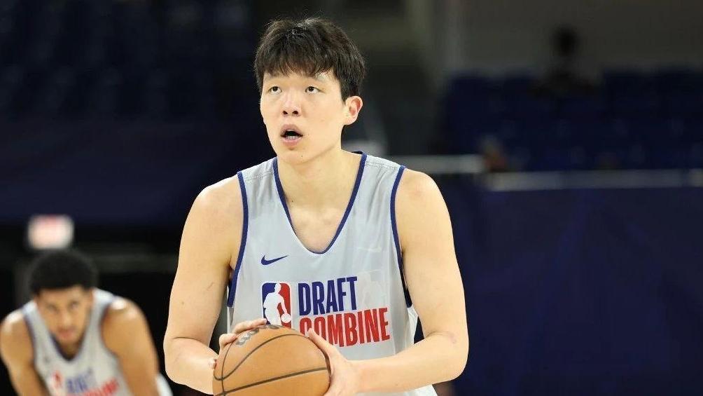 杨瀚森单场得到21分！创下在美国赛场得分新高！