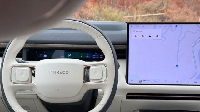 见证父爱成长之旅，领克900助力新时代家庭出行