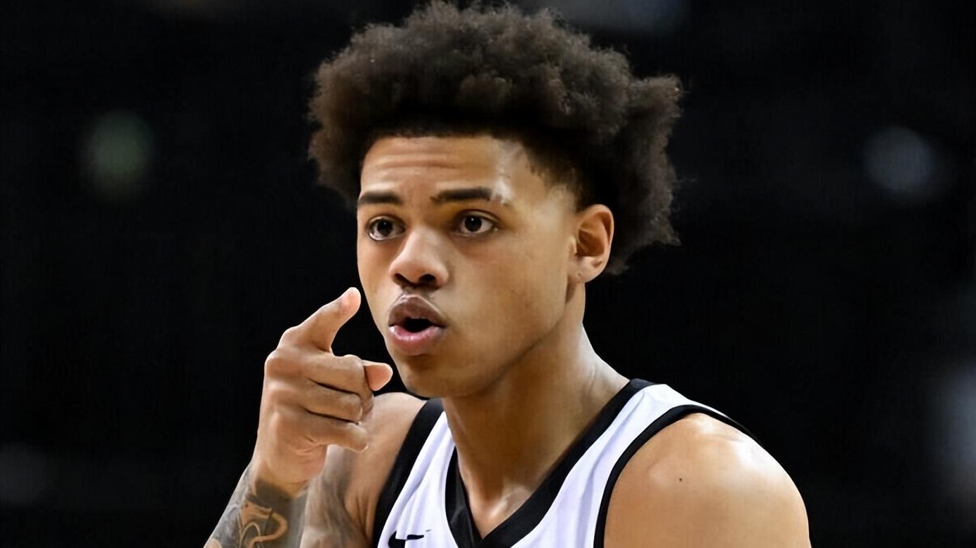 马克西轰35+3+2仍无缘今日最佳！对不起，你碰到暴走的里夫斯了