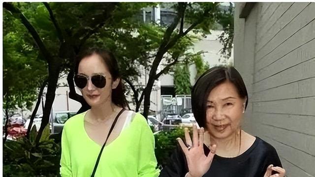 刘恺威的母亲李馥莹：心疼儿子情感沧桑，现在又为他的新恋情担忧