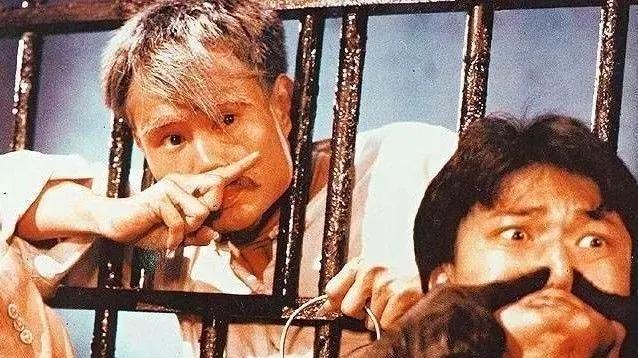 僵尸先生》超支200%差点赔哭嘉禾！38年后才懂，有些坚持，能改写一个类型