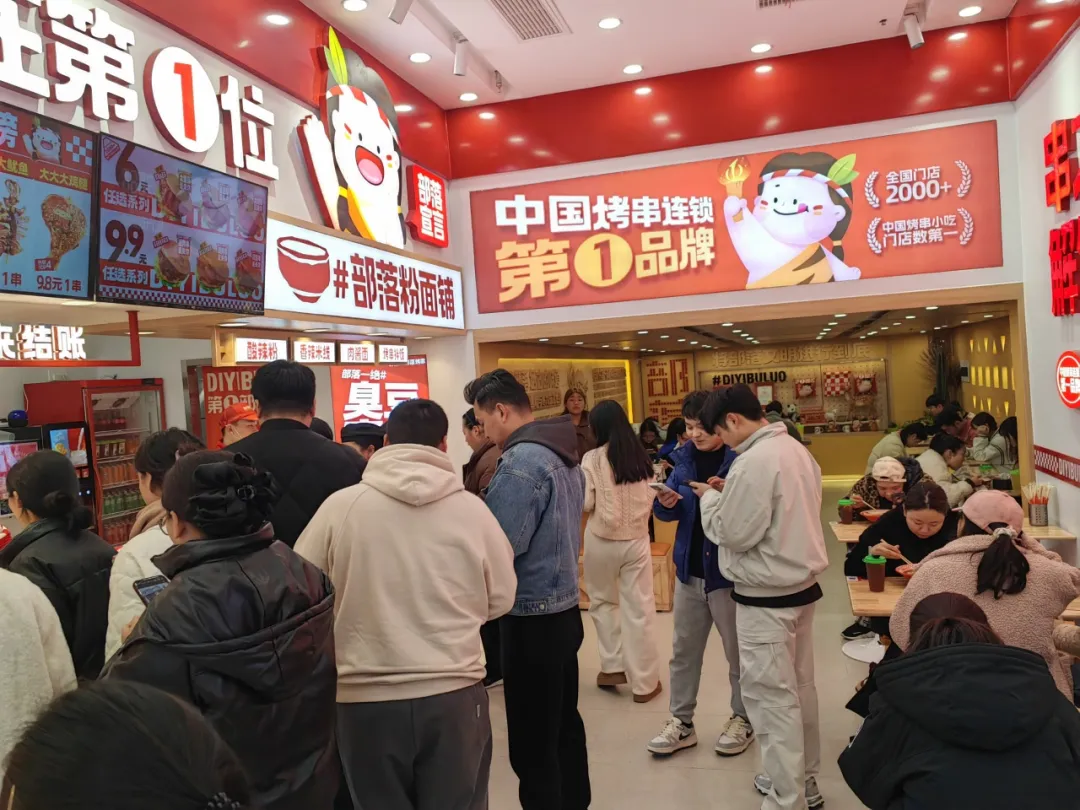 从职场白领到餐饮女王：  90后宝妈用烤串店实现人生逆袭