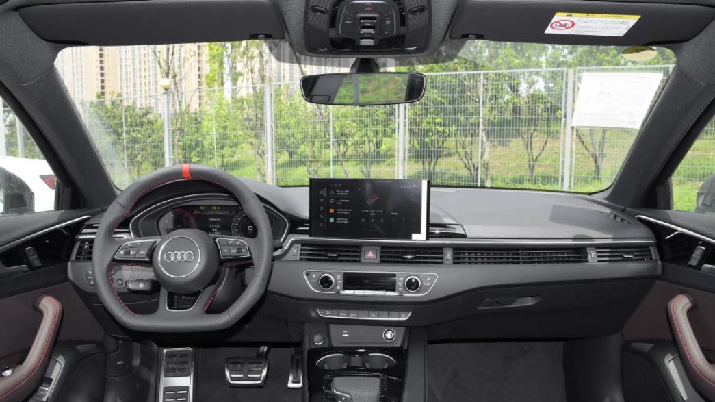 B级豪华车典范，解析2025款奥迪A4L，在售4款如何选