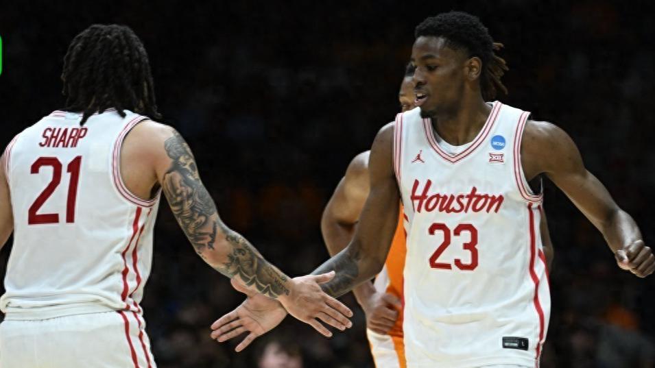 休斯敦大学69-50战胜田纳西大学晋级四强，奎尔17+7+4，夏普16分