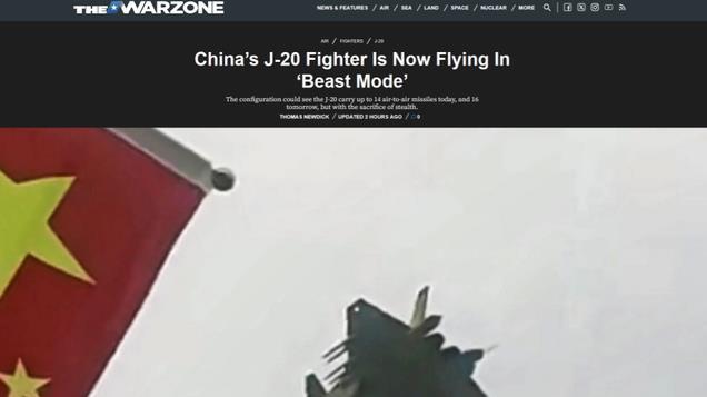 歼-20开启“野兽”模式，能携带14-16枚导弹，制空作战时火力强悍