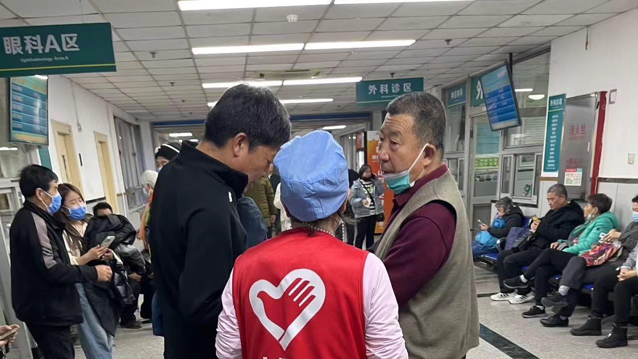 深度洞察2025：DeepSeek预测陪诊服务市场将突破百亿大关