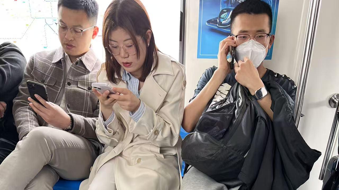 现代人择偶：超越爱情的多元考量