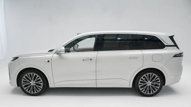 新车｜售30万35万元？曝深蓝S09价格信息15T增程SUV竞争理想L9