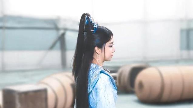 太美了！谭松韵新剧路透造型曝光，看着好独特，太可爱了