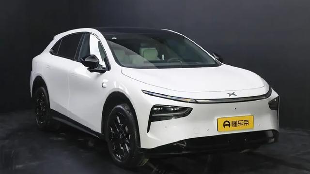 小鹏G7：23.58万起售，性价比拉满的智驾先锋