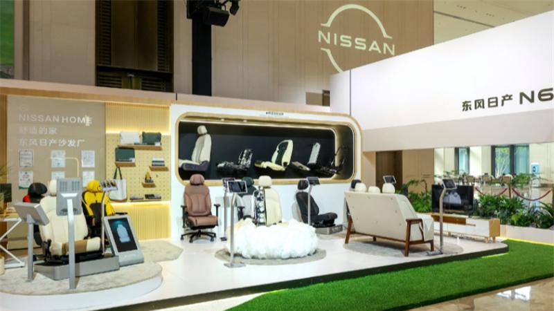 合资B级车降到9万，日产N6除了大沙发还有啥？