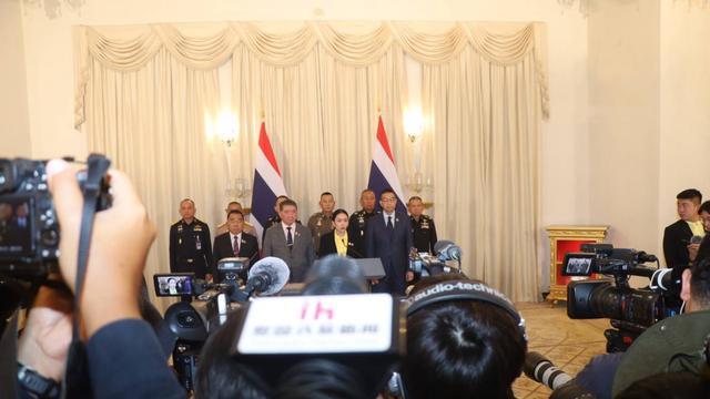 佩通坦没有被录音事件击垮，立即自救：道歉、与泰国军方修复关系