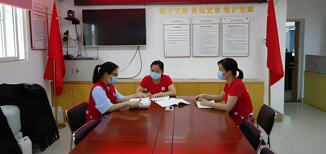 社区工作者是一个很锻炼人的职业