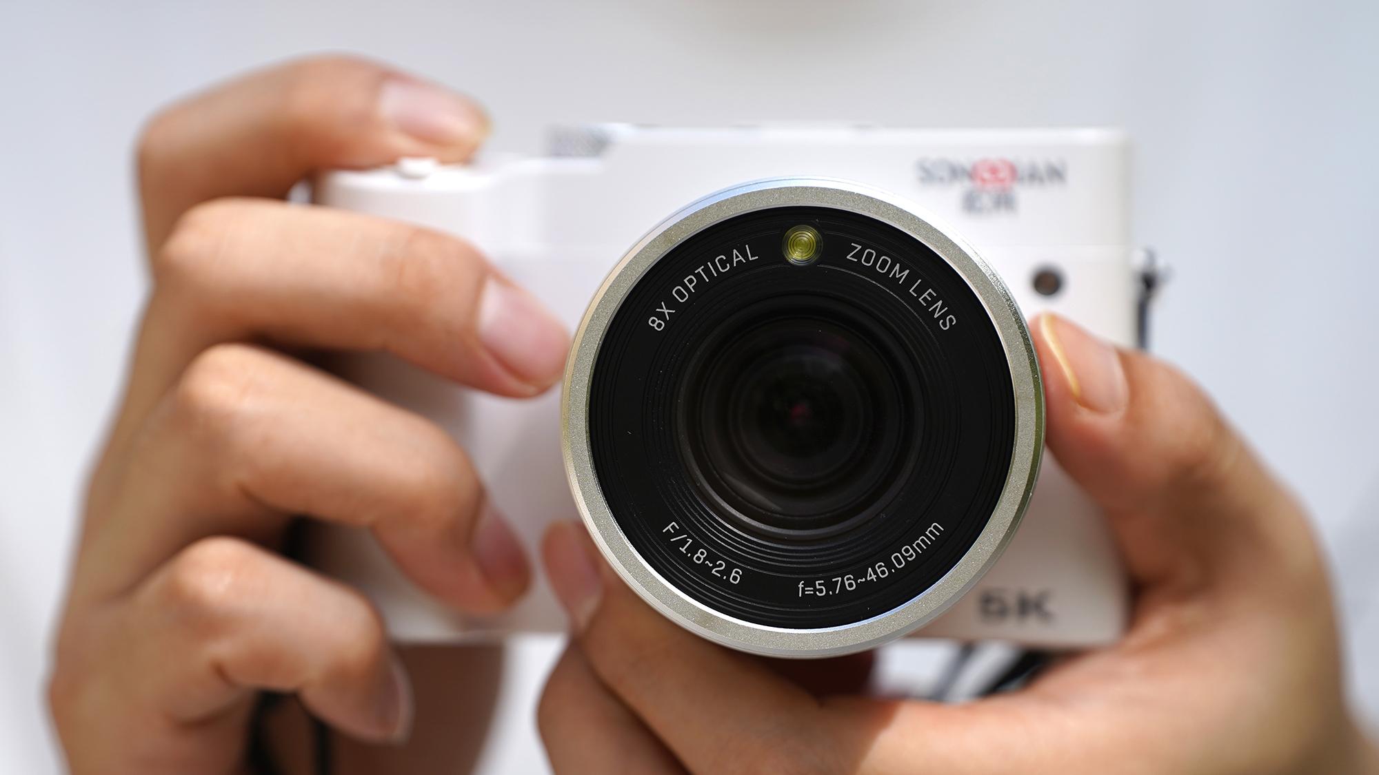 国产数码相机也能打？松典DC209X给你这个自信