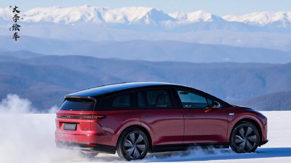 理想i8酒红色效果图曝光 还原度超95%？网友：出必买