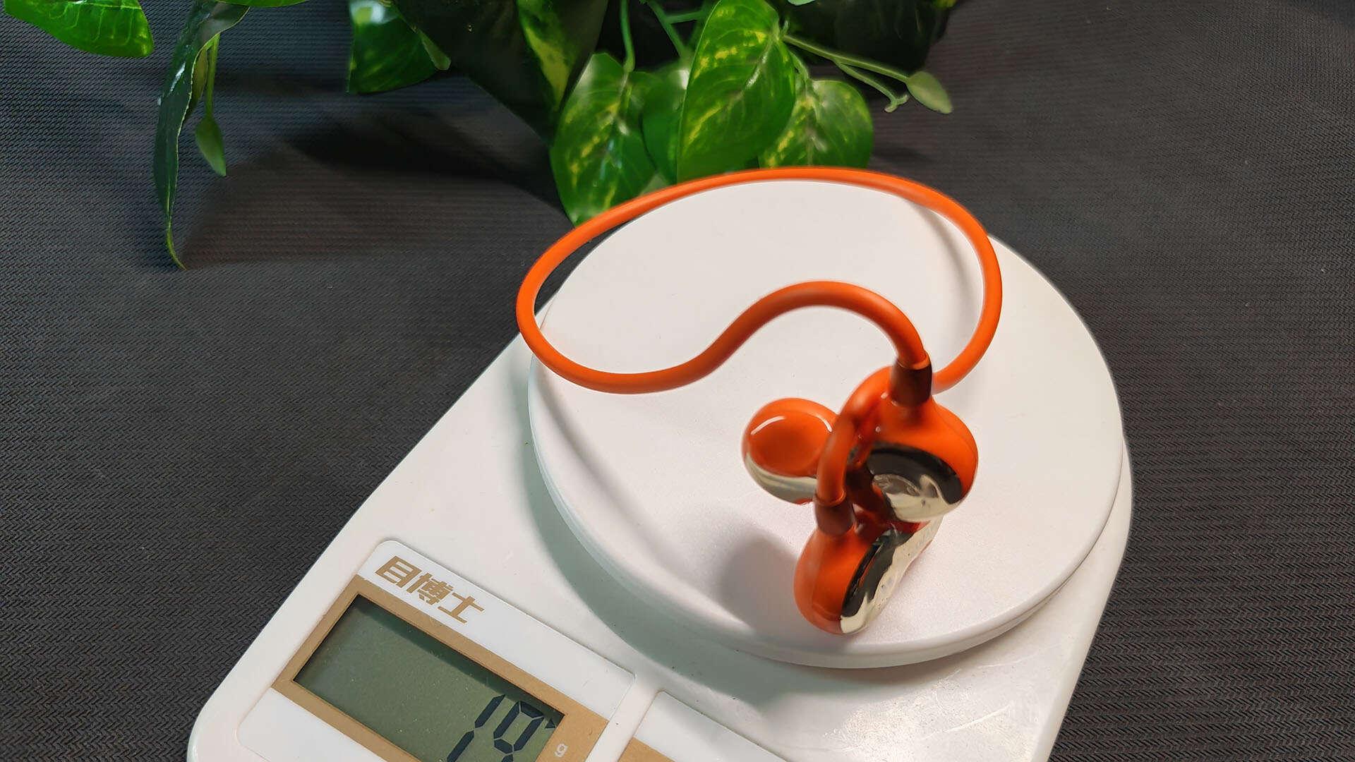 运动与音质全在线，百元气传导运动耳机新高度，雷登F5上手体验