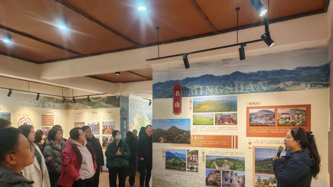 潍坊市城市社区党组织书记履新赋能培训班到青州市邵庄镇墨龙谷片区开展现场教学