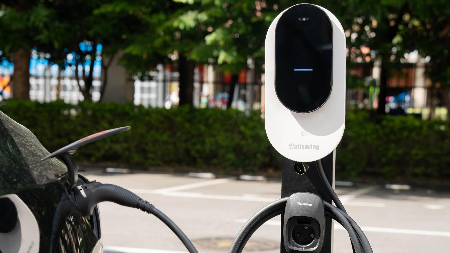 能效天曜WE P7 Ultra发布：以AI重构充电体验，开启家充“零操作”时代