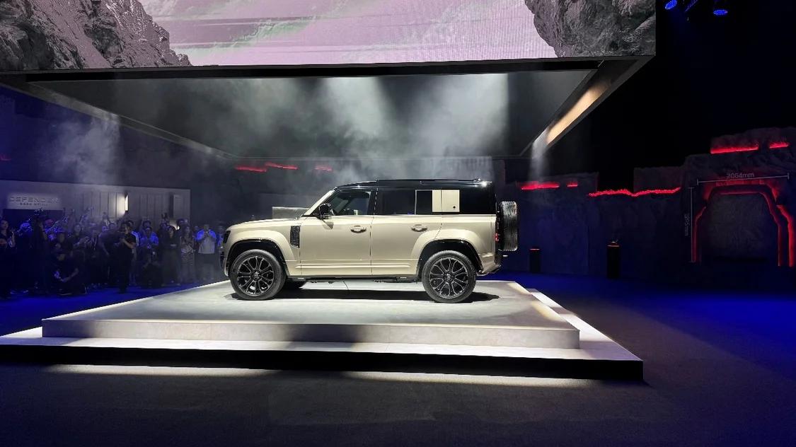 地表最强V8越野性能王 路虎卫士OCTA中国首秀