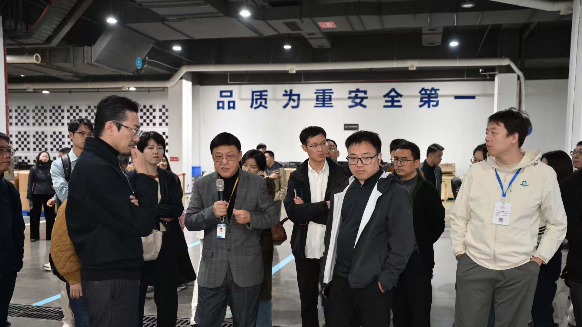 押注矿山无人驾驶：湖南智能驾驶的“差异化突围”