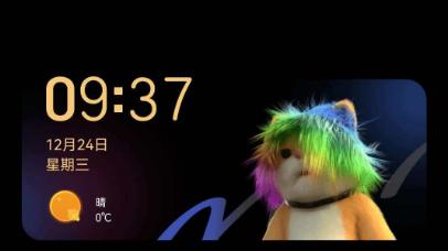 这种“疯癫精神状态”的桌面，竟然治愈了我的年底焦虑！