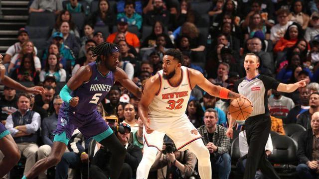 大爆冷门！马威19+14+3盖帽，鱼腩掀翻豪门！鲍尔25+8，唐斯24+10