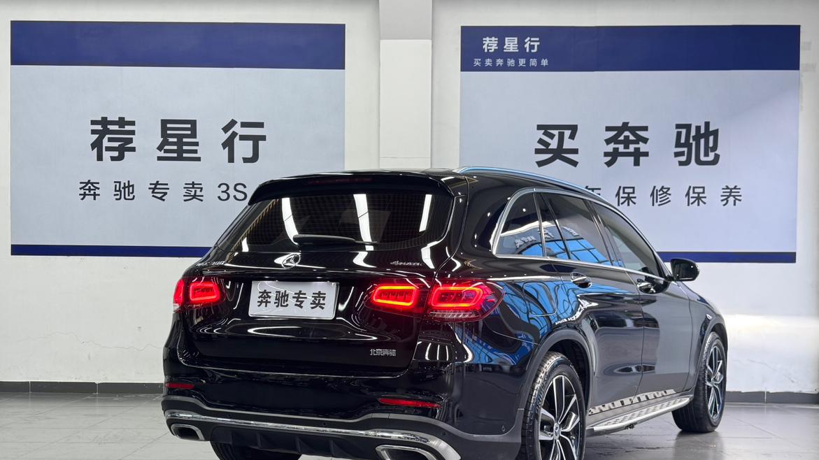 27万预算圆梦奔驰梦！2021款GLC300L，一手车况仅行驶7.2万公里