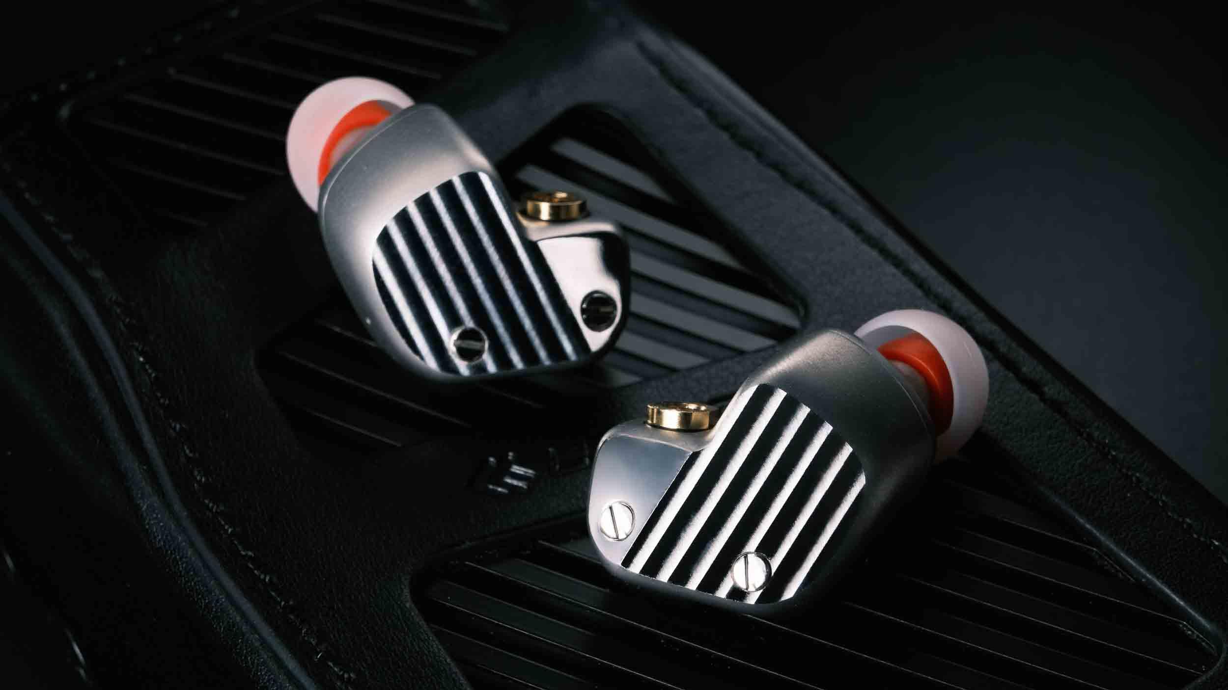 final A10000如何在多单元时代塑造单动圈传奇