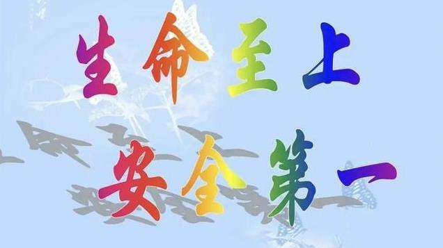 寒冬骑电动车，不让用挡风被，交警这样解释：为了安全！