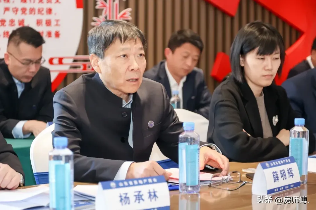 这两个楼市新闻，让购房者崩溃了！