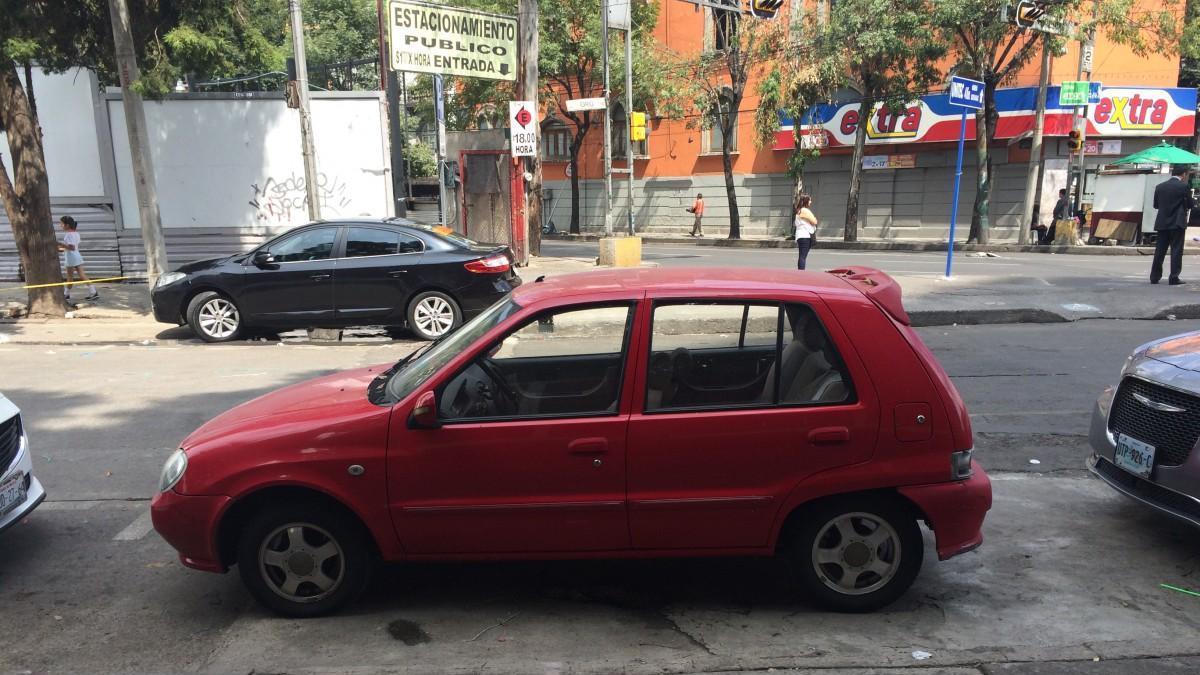 海外街拍揭秘：墨西哥街头现一汽夏利N3，探究其出海往事