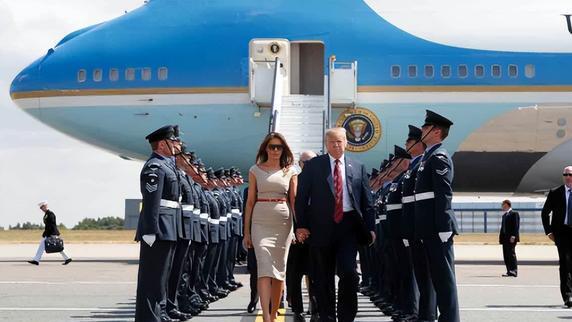 美军用洲际导弹资金，为特朗普修豪华专机