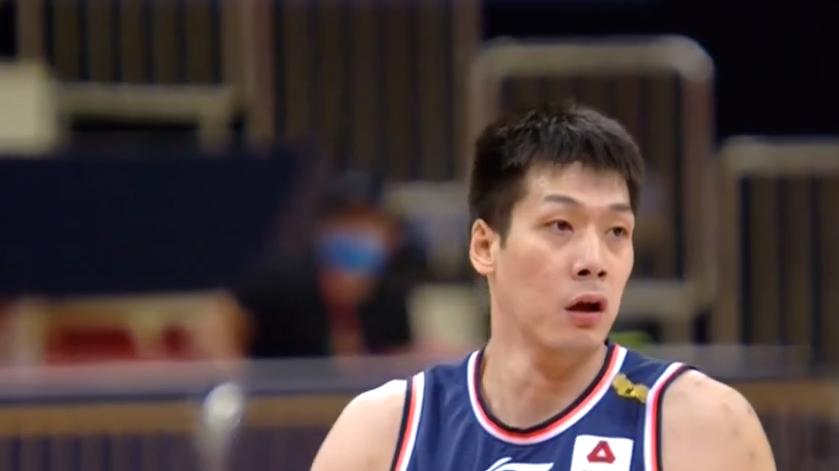 广东队公布注册名单！崔永熙不在其中，焦泊乔在列，1老将退役