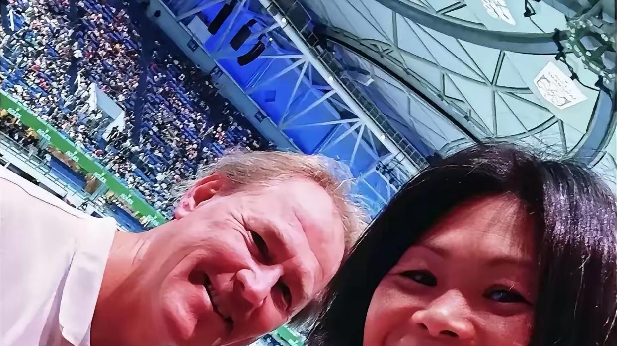 上海网球闹事大妈身份曝光，二婚嫁给老外，仍是国人身份