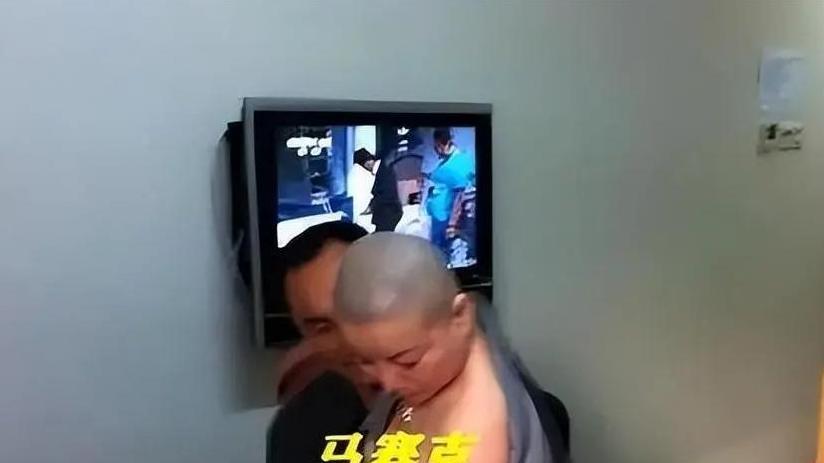 住持尼姑的另一面：释智定的豪宅与和尚婚姻故事