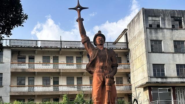 广西倒闭的大型国企，当年上万人居住这里，如今人去楼空只剩荒凉