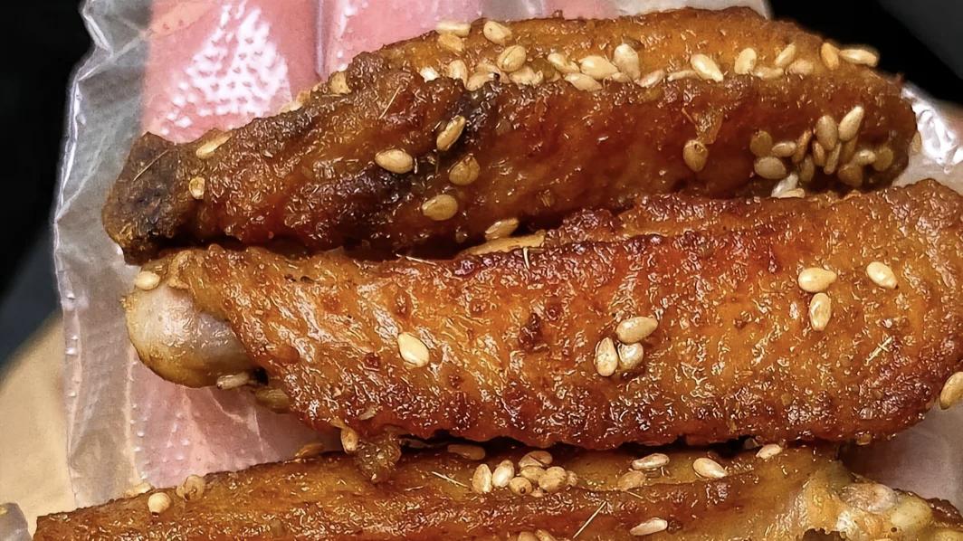 夜宵宝藏：孜然鸡翅的美味密码