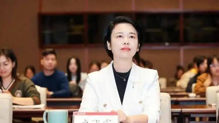 90后成为博士生导师，浙大那么缺教师吗？