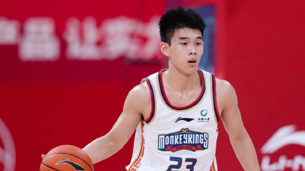 杨瀚森强势冲击NBA，选秀几无悬念，但另外一名新星，更值得关注